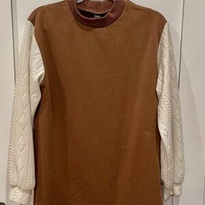 DKNY Men's Crewneck Sweater in Brown and White